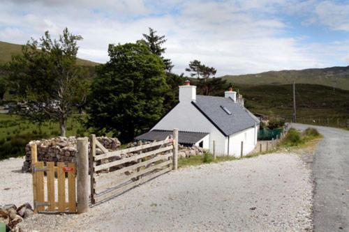 Glas Bheinn Cottage Luib Eksteriør billede